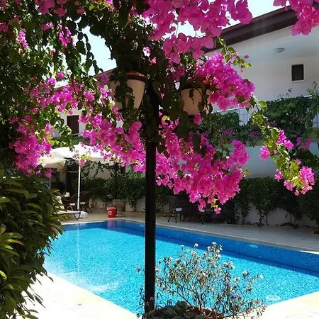 Boutique Hotel *